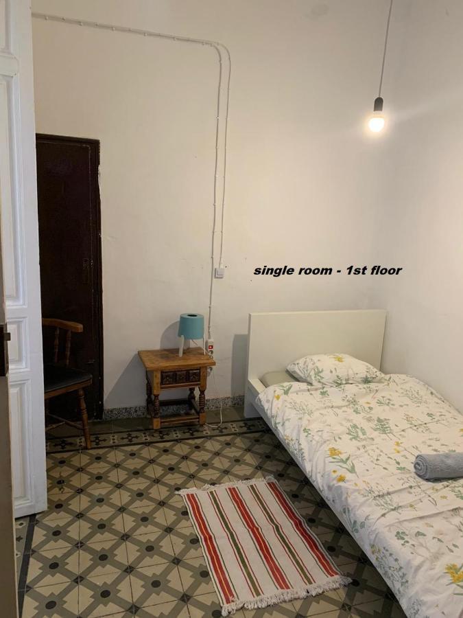 Ananda'S Mundo Guest House ออร์กิวา ภายนอก รูปภาพ