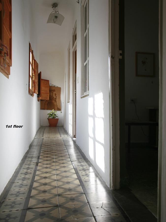 Ananda'S Mundo Guest House ออร์กิวา ภายนอก รูปภาพ